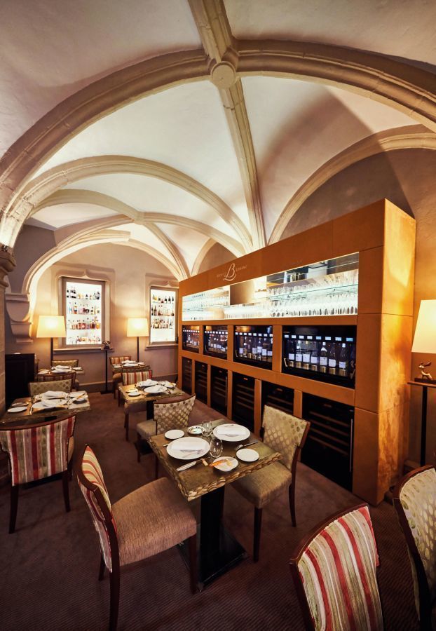 Loiseau des Ducs -
Gastronomie